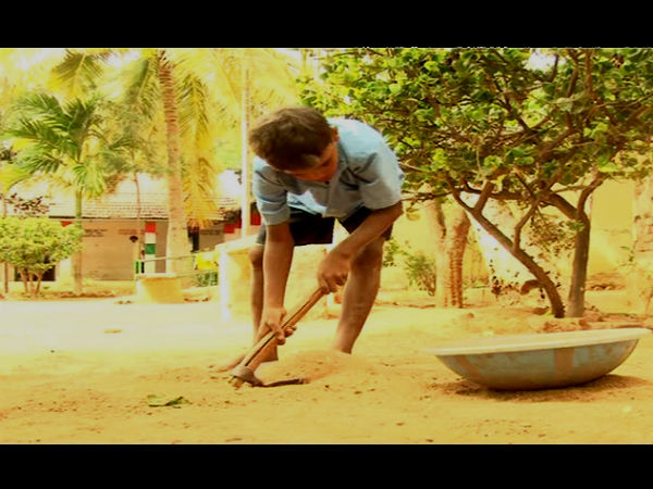 ಶಿಕ್ಷಕರು ಹೇಳೋದೆ ಬೇರೆ!