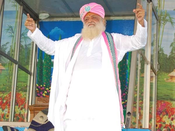 ಪತ್ರಕರ್ತನಿಗೆ ಕಪಾಳಮೋಕ್ಷ