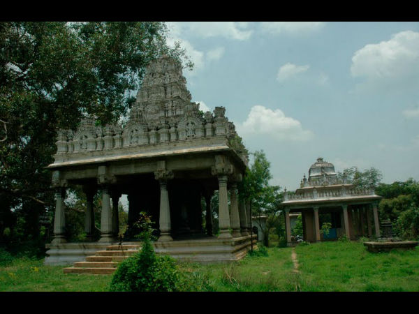 ಒಂದೊಂದು ಬೃಂದಾವನದಲ್ಲೂ ವಾಸ್ತುಶಿಲ್ಪದ ವೈಭವ