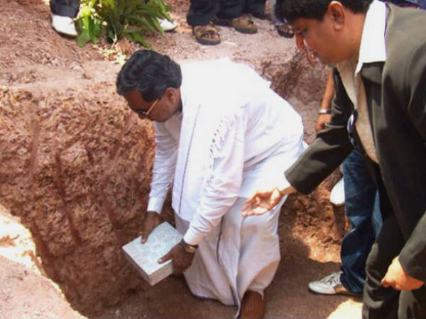 ಪೇಜಾವರ ಶ್ರೀಗಳು ಮತ್ತು ತೊಗಾಡಿಯಾ ಪ್ರಶ್ನೆ 3