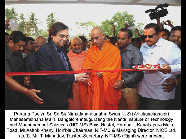 ಕರ್ನಾಟಕ ಬುಲ್ಡೋಜರ್ಸ್ ತಂಡಕ್ಕೆ ಅಭಿನಂದನೆ