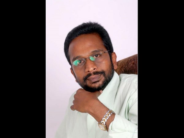 ಕೆ.ಎಂ. ವೀರೇಶ್, ಚಿತ್ರಲೋಕ.ಕಾಂ ಸಂಪಾದಕ