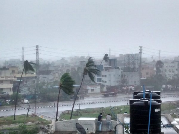 ಗಾಳಿಯ ವೇಗ ತಡೆಯುವರು ಯಾರು?
