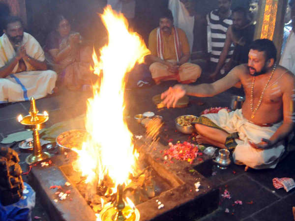 ಅಯ್ಯಪ್ಪನಿಗಾಗಿ ಗಣಪತಿ ಹೋಮ