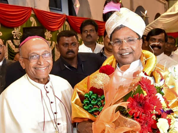 ಕ್ರಿಸ್ಮಸ್ ಸಂಭ್ರಮದಲ್ಲಿ ಸಿಎಂ ಸಿದ್ದರಾಮಯ್ಯ