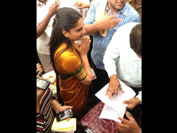 ರಾಜಕಾರಣವೇ ಆಯ್ಕೆ?