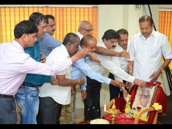 ಎಲ್ಲರೂ ನಮ್ಮವರೇ ಎಂದೇ.
