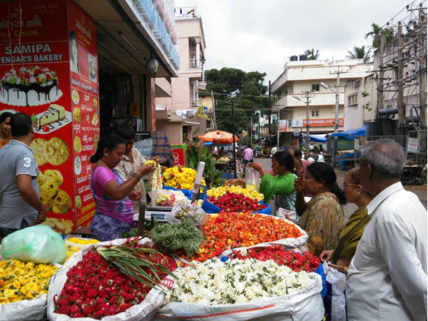 ಮಾರಿನ ಲೆಕ್ಕದಲ್ಲಿ ಖರೀದಿ
