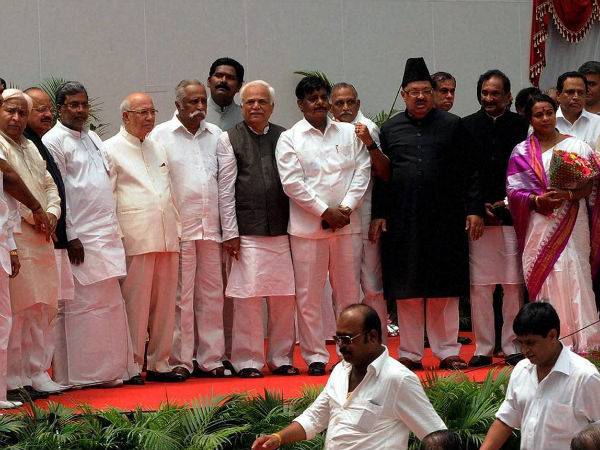 ಇಷ್ಟಕ್ಕೇ ಮುಗಿದಿಲ್ಲ, ಸಚಿವರ ಖರ್ಚುಗಳೂ ಇವೆ