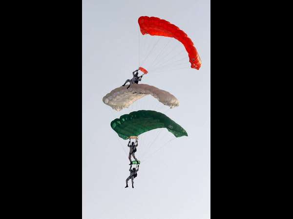 ಸೂರ್ಯ ಕಿರಣ್ ತಂಡ ಮುಖ್ಯ ಆಕರ್ಷಣೆ