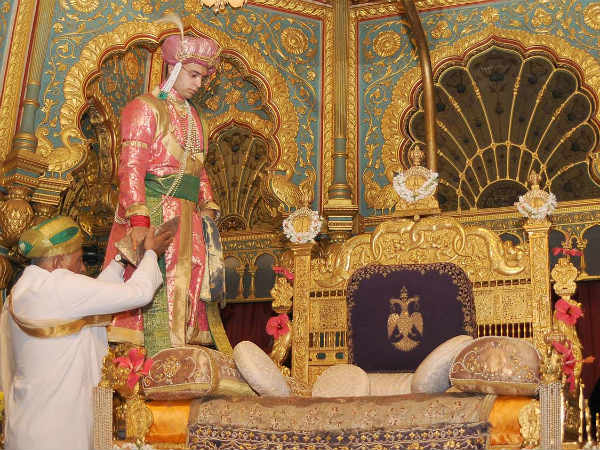 ಇಂದ್ರನ ಐಭೋಗ ನೆನಪಿಸುವಂತಿತ್ತು