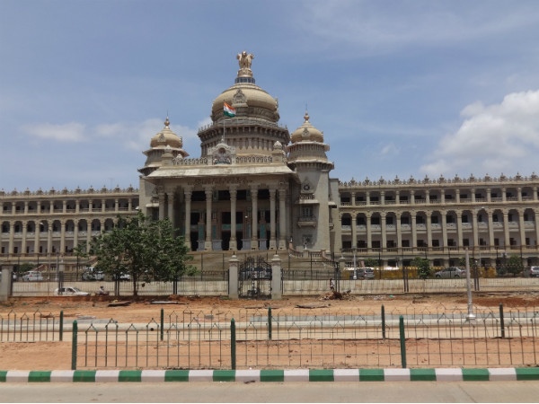 ಗೊಂದಲ ಬಗೆಹರಿದಿಲ್ಲ