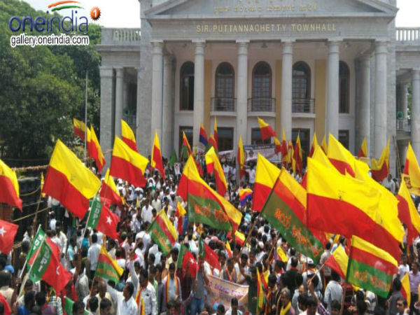 ಕಾರ್ನಾಡ್ ತನ್ನ ಹೇಳಿಕೆಯನ್ನು ವಾಪಸ್ ಪಡೆಯಲಿ