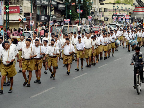 RSSನವರು ಸಲಿಂಗಕಾಮಿಗಳು