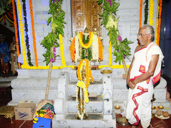 ಮುಂಬೈನಲ್ಲಿ ಕೃಷ್ಣ ಪ್ರತಿಷ್ಠಾಪನಾ ಮಹೋತ್ಸವ