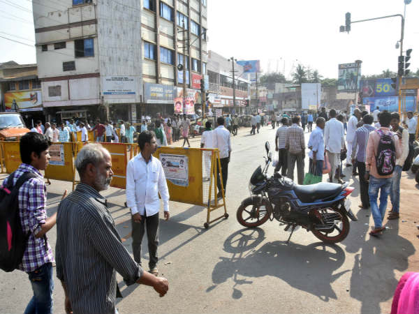 ಎಷ್ಟು ಗಂಟೆಯಿಂದ ಆರಂಭವಾಗಿದೆ ಈ ಪ್ರತಿಭಟನೆ?
