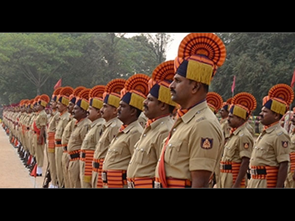ಪೊಲೀಸರ ನಡುವಿನ ಸಂಪರ್ಕ