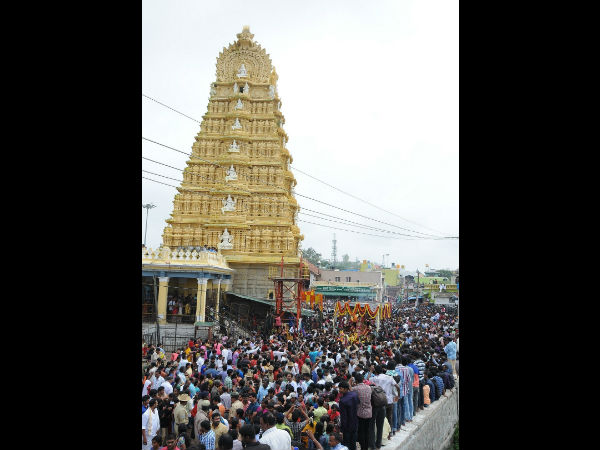ಮುಂಜಾನೆಯಿಂದಲೇ ಪೂಜಾ ಕೈಂಕರ್ಯ