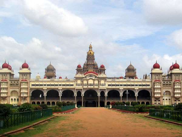ಲಕ್ಷ್ಮಣ ಹುಟ್ಟೂರು ಮೈಸೂರು