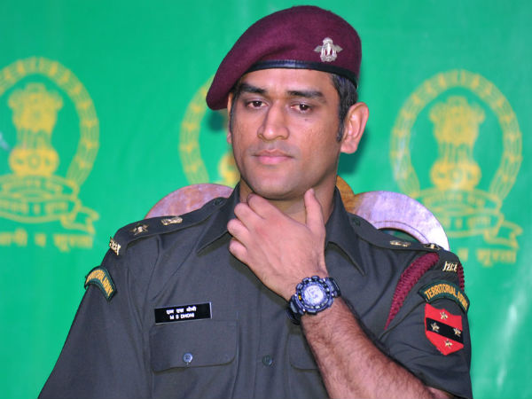 ಎಂಎಸ್ ಧೋನಿ ಅವರು ಲೆಫ್ಟಿನೆಂಟ್