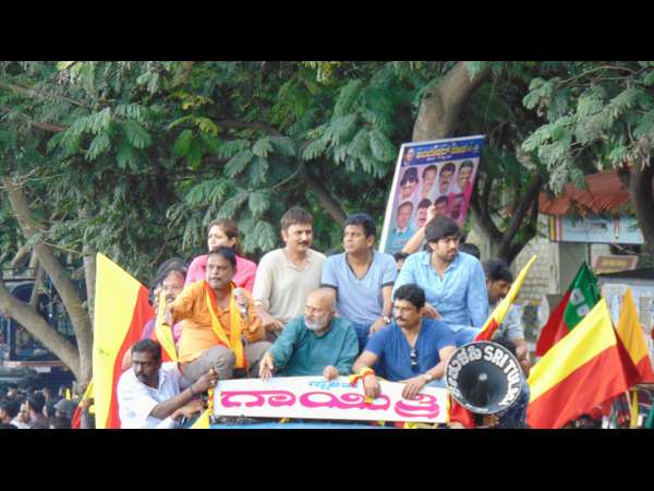 ಒಂದು ನಿಮಿಷ ಸುಮ್ಮನಿರಿ