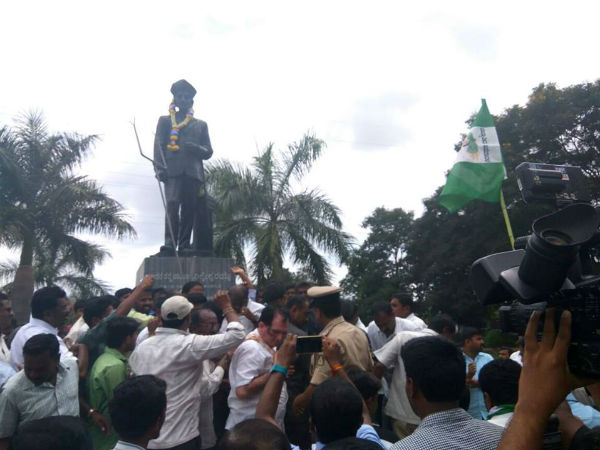 ಡಿಕೆಶಿ ವಿರುದ್ಧ ವಾಗ್ದಾಳಿ