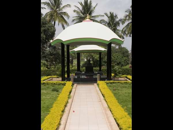 ವಿಶ್ರಾಂತಿಯಲ್ಲಿದ್ದಾರೆ ವಿಶ್ವೇಶ್ವರಯ್ಯ
