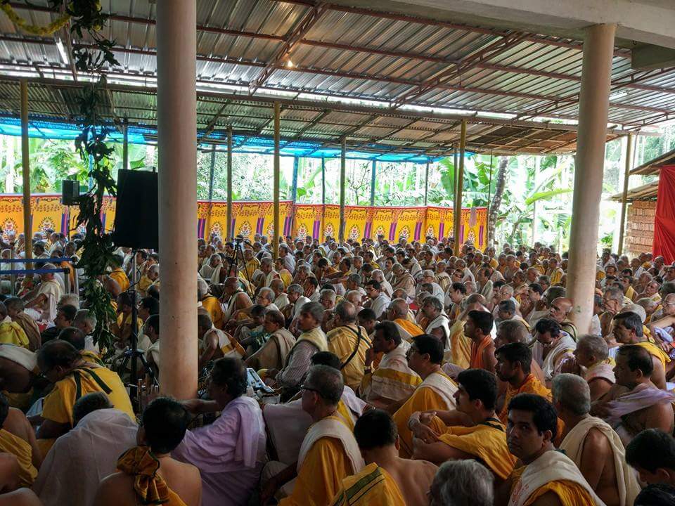 ಮಠದ ವಿಷಯ ಮಾತ್ರ ಪ್ರಸ್ತಾಪವಾಗಿದೆ