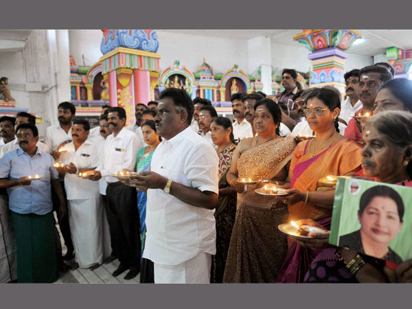 ಎರಡನೇ ಮಹಡಿಯಿಂದ ಕಾರ್ಯಭಾರ