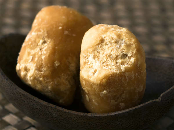 ಅಕ್ಕಿ ಹಿಟ್ಟು ಅಥವಾ ಬೆಲ್ಲದಲ್ಲಿ ಶಿವಲಿಂಗ