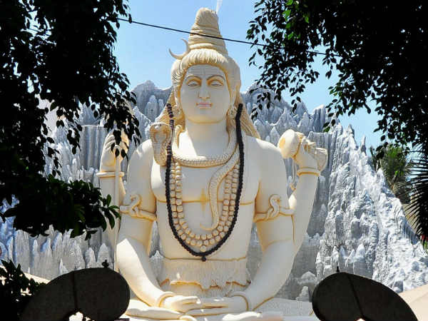 ಭಕ್ತಿ ಸಮರ್ಪಣೆ