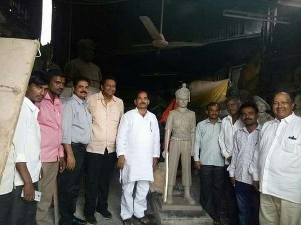 ಕುಂದಗೋಳದಲ್ಲಿ ಸ್ಮಾರಕ ಸ್ಥಾಪನೆ