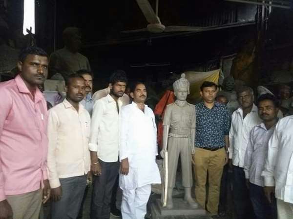 2.5 ಲಕ್ಷ ರುಪಾಯಿ ವೆಚ್ಚದಲ್ಲಿ ಪ್ರತಿಮೆ