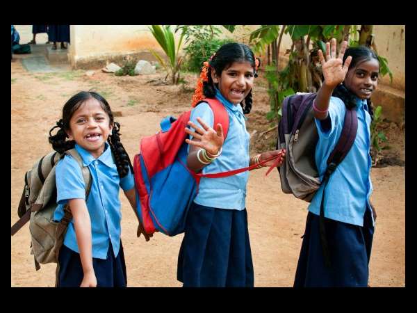 300 ಶಾಲೆಗಳಲ್ಲಿ ಕಾರ್ಯಕ್ರಮ