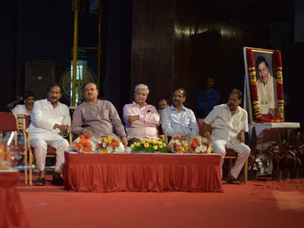 ಗಣ್ಯರ ಉಪಸ್ಥಿತಿ