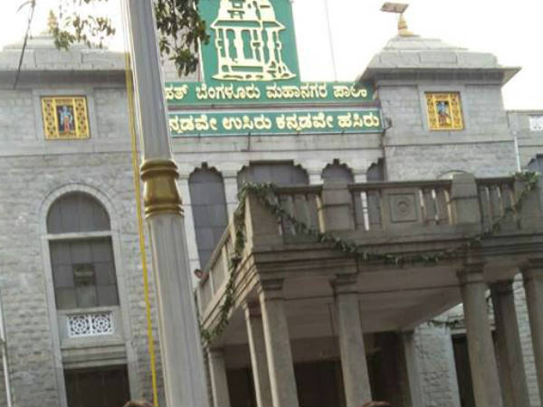 ಸಮಿತಿಯಲ್ಲಿ ಯಾರ್ಯಾರು?