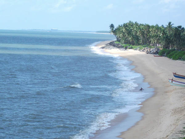 ಬಿಕೋ ಎನ್ನುತ್ತಿರುವ ಬೀಚ್ಗಳು