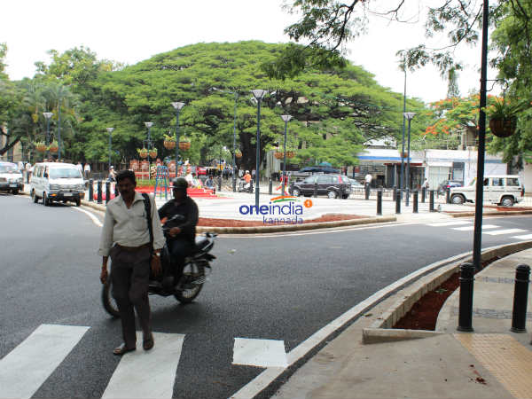 ಮತ್ತಷ್ಟು ರಸ್ತೆಗಳು