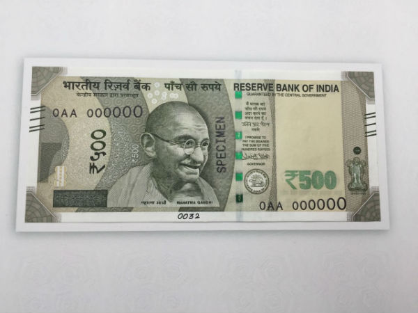 ಲೋಗೋಗಳ ಸ್ಥಾನಗಳಲ್ಲಿ ವ್ಯತ್ಯಾಸವಿಲ್ಲ