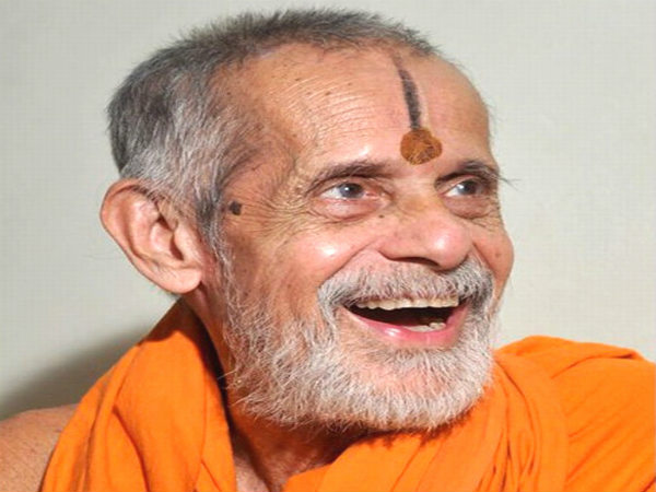 ಗುರುಗಳನ್ನು ಟೀಕಿಸುವ ವ್ಯಕ್ತಿಗಳು ಮೊದಲು ಆತ್ಮ ವಿಮರ್ಶೆ ಮಾಡಿಕೊಳ್ಳಲಿ