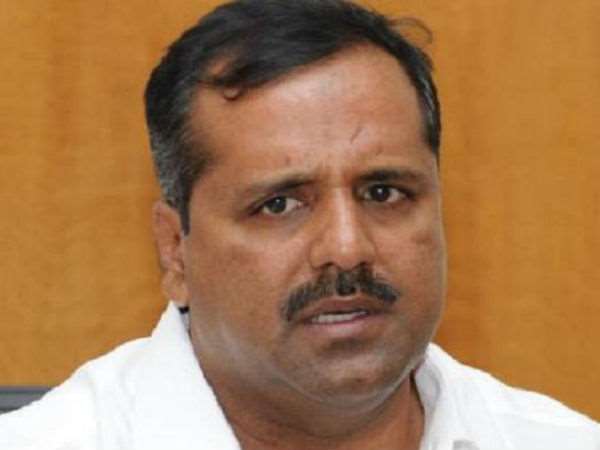 ಖಾದರ್ ಅವರೆ, ನಾಟಕ ಆಡಬೇಡಿ