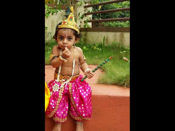 ಅಮ್ಮ ನನ್ನ ಹುಡುಕ್ತಿದ್ದಾರಾ..?