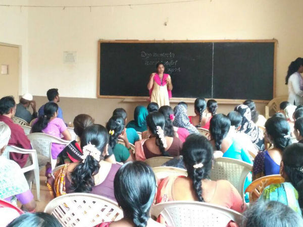 ಸಹಾಯವಾಣಿಯೂ ಆರಂಭ
