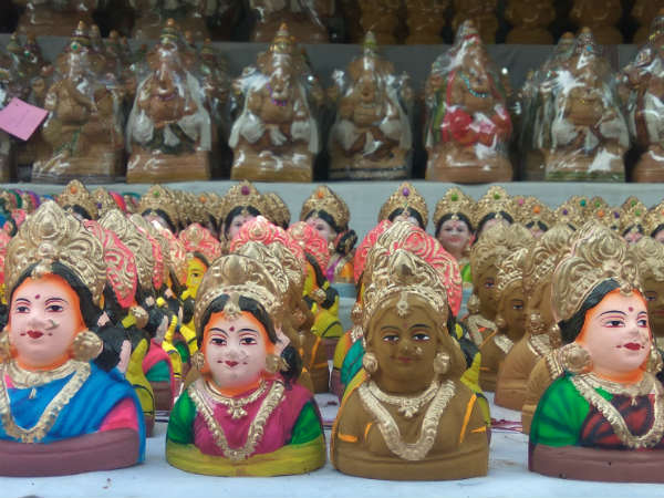 ಘಂಟಾನಾದ ಸಹಿತ ಪೂಜೆ
