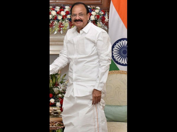 ವೆಂಕಯ್ಯ ನಾಯ್ಡು ಕೂಡಾ ಪಂಚೆ ಪ್ರಿಯರು