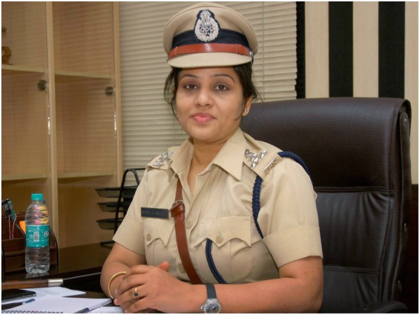 ಮೂವತ್ತೆರಡು ಕೈದಿಗಳ ಸ್ಥಳಾಂತರ