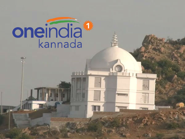 ವಿದೇಶಿ ಅಧ್ಯಯನಕಾರರಿಂದ ಉಲ್ಲೇಖ