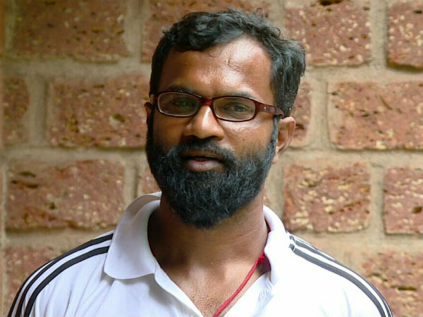 ದಟ್ಟಾರಣ್ಯದಲ್ಲಿ ಒಂಟಿ ಮನೆ