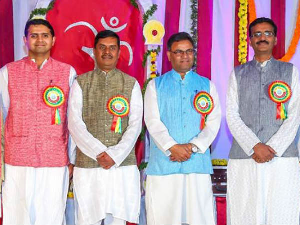 ಪ್ರತಿ ವರ್ಷ 'ದಾಸೋತ್ಸವ' ಎಂಬ ಕಾರ್ಯಕ್ರಮ