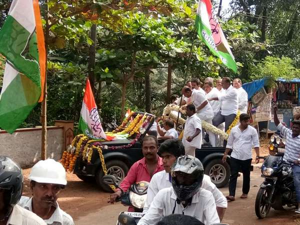 ಸ್ಥಳೀಯ ನಾಯಕರು ಭಾಗಿ